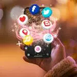 Inicio Celular Con Logotipos De Redes Sociales 150x150